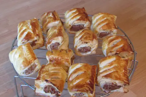Greggs Outlet photo 3
